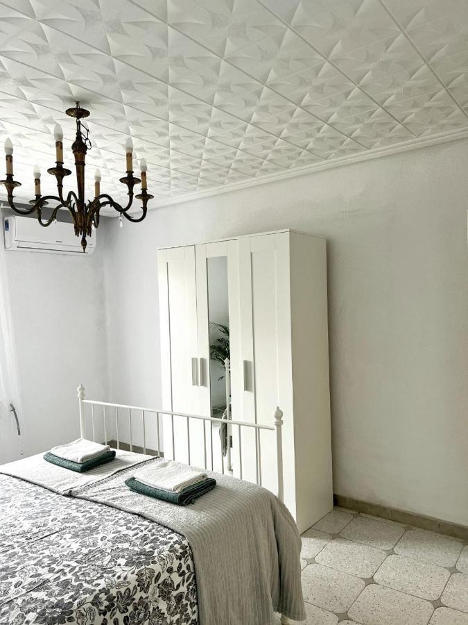 Holiday&Vacations Apartment On The Beach Valência Exterior foto